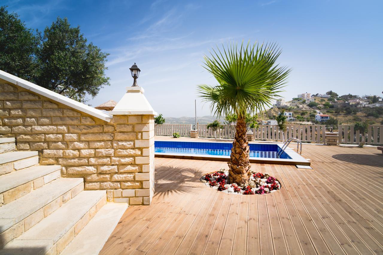 Aristidis Country Villa-Anesis Kamilari Exteriör bild