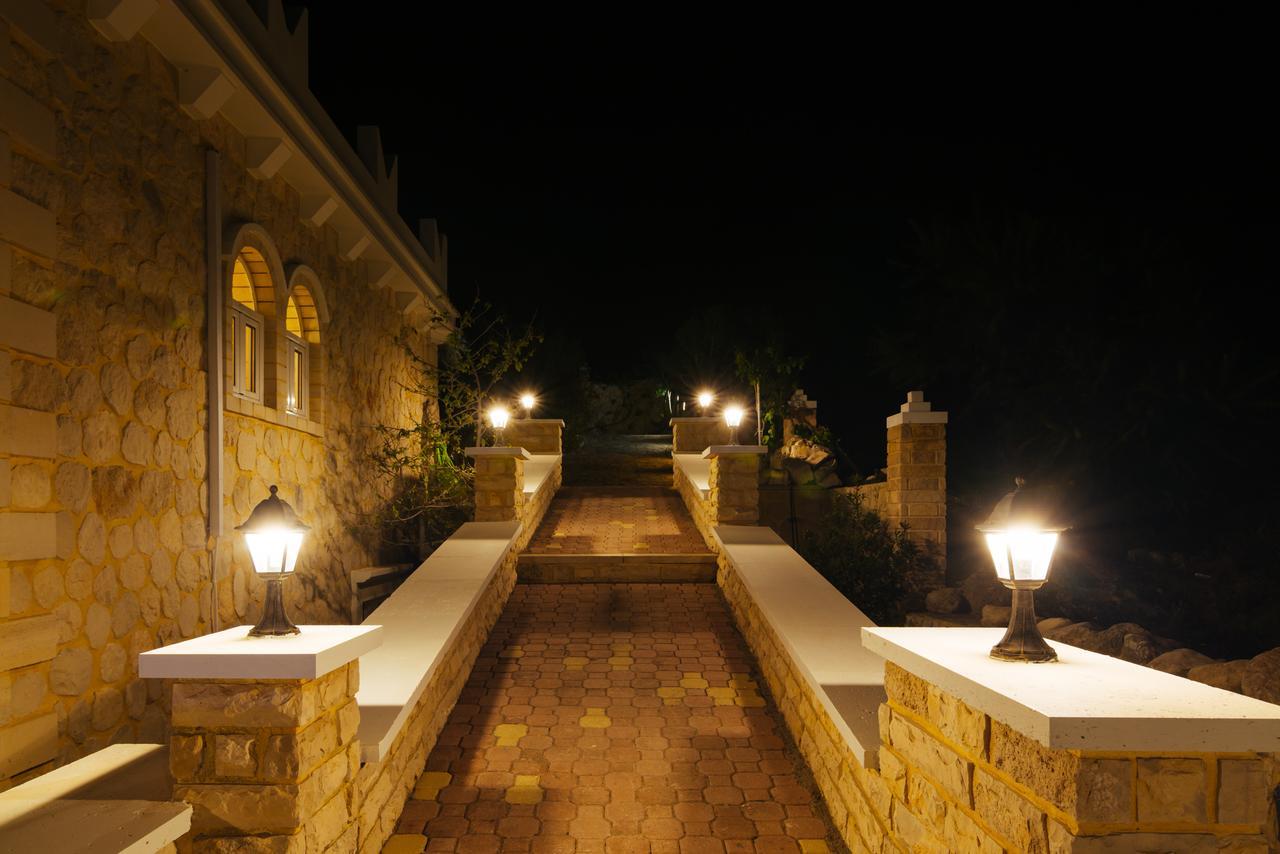 Aristidis Country Villa-Anesis Kamilari Exteriör bild